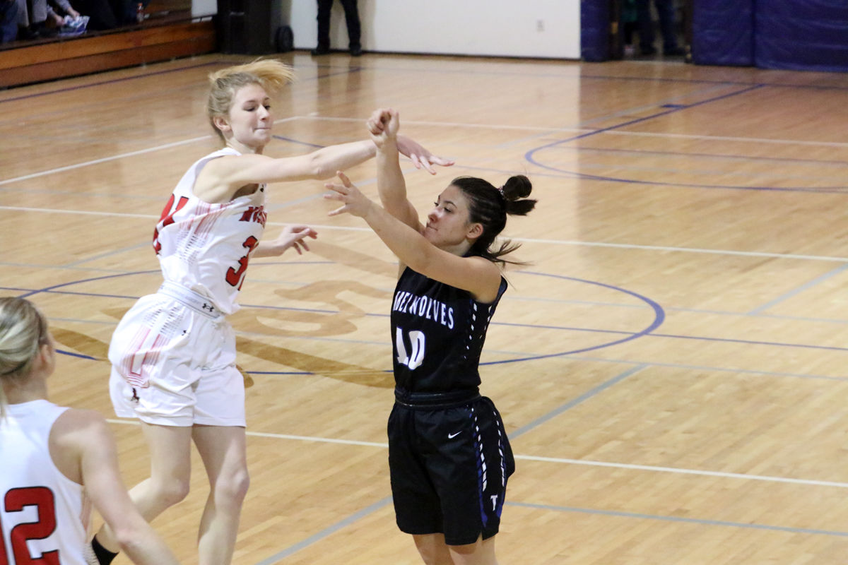 Exeter-Milligan vs Meridian (8).JPG